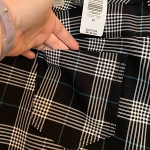 Zippered black plaid skinny pant